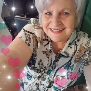 Meet your Posher, Mae